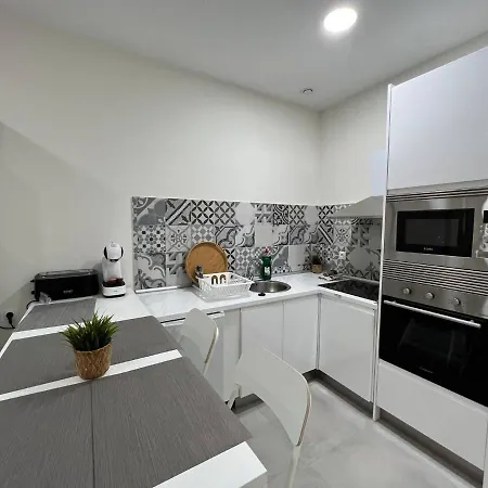 Centro Estudio Trinidad 3 Malaga